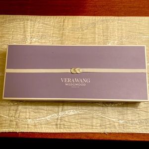 Vera Wang Wedding Cake Knife and Server